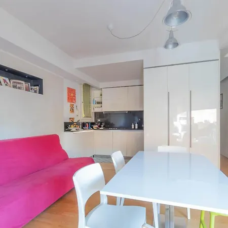 Beautiful 1-bed In
