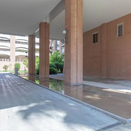 Beautiful 1-bed In Apartment Rome
